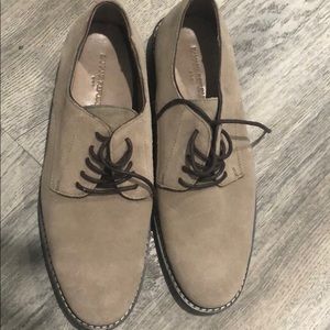 Banana Republic dress shoes